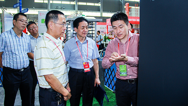托普云農(nóng)連續(xù)多年參展安徽農(nóng)交會(huì) 創(chuàng)新技術(shù)再獲多方認(rèn)可