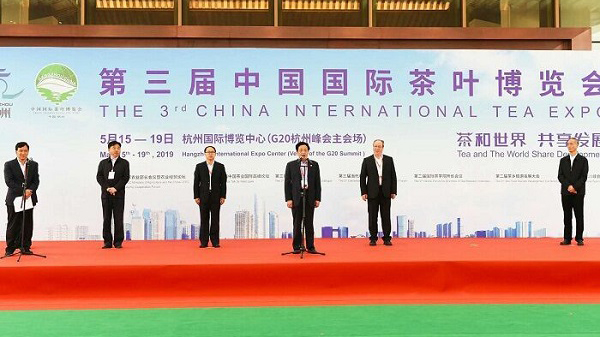 �n�L(zh��ng)�x���L(zh��ng)�P(gu��n)ע��a(ch��n)�I(y��)�l(f��)չ �������r(n��ng)���g(sh��)���Ƈ�(gu��)��ǰ��